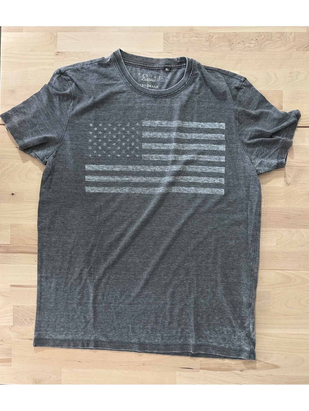 Lucky Brand Men's Charcoal Grey Venice Burnout US Flag Graphic T-Shirt - Size L